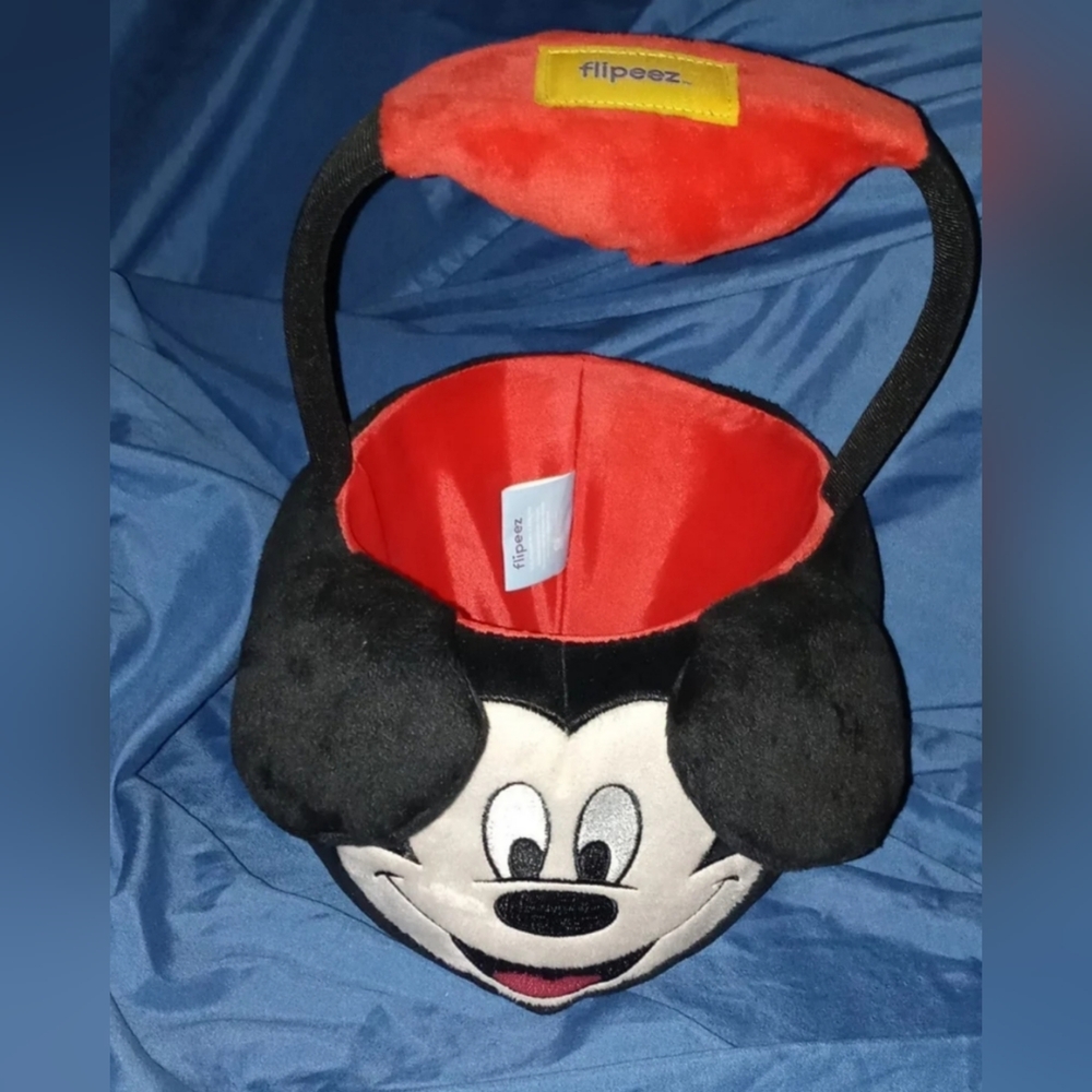 Halloween's Trick or Treat Disney's Mickey Mouse With Movable Ears Bag